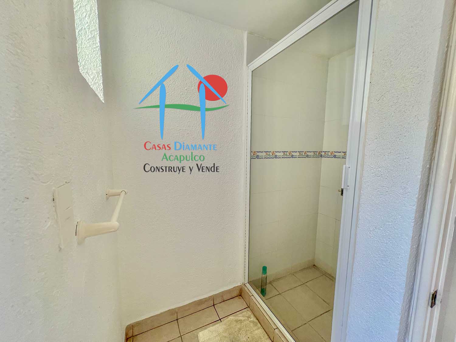 Brisas Diamante T2 119 - Baño completo 2